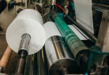 Installing and Maintaining Lug Shafts for Optimal Performance in Printing Machinery: Step-by-Step Guide