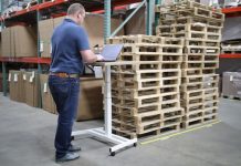 Optimizing Inventory Control: Leveraging Data Management Systems for Efficient Warehousing Services